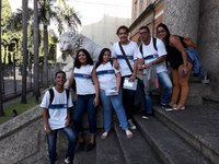 Equipe de Educação em Arquivos recebe alunos da rede municipal