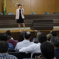  CAPES apresenta à academia modelo de avaliação multidimensional