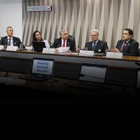 CAPES formaliza apoio aos Centros de Desenvolvimento Regional 