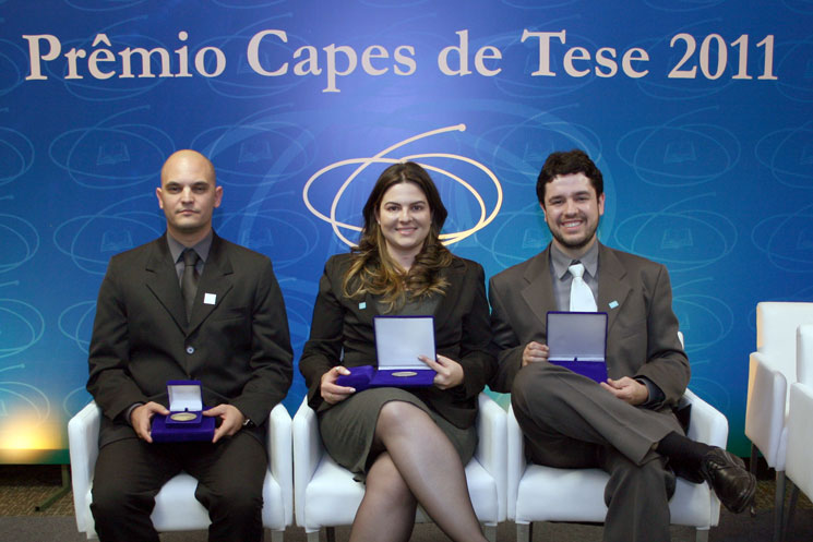 03-PCT2011-3premiados-11072012