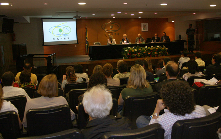 08-11-2011-evento-OBEDUC-8-11-2011-031