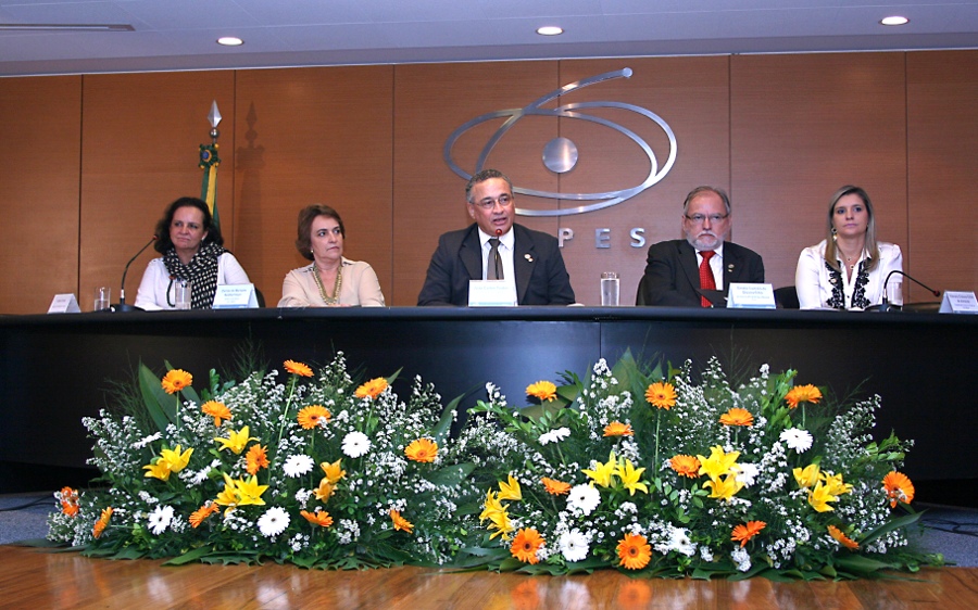 091110_AniversarioPeriodicos004