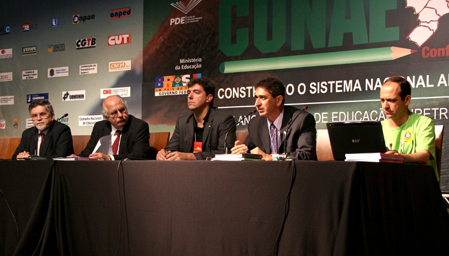 30.03.10.CONAE2010_002