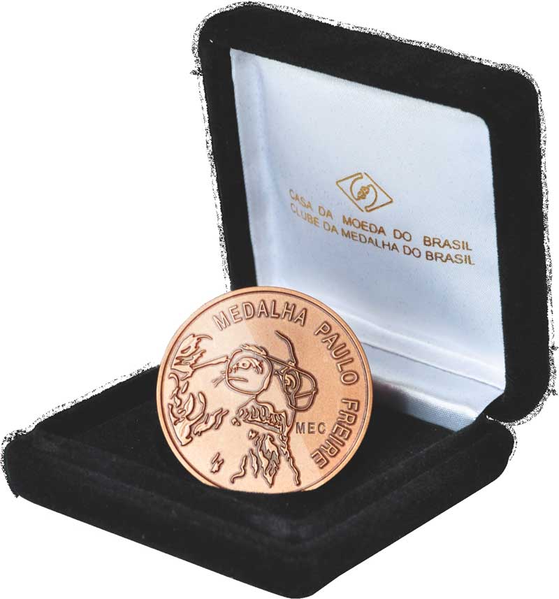 MedalhaPauloFreire_MEC