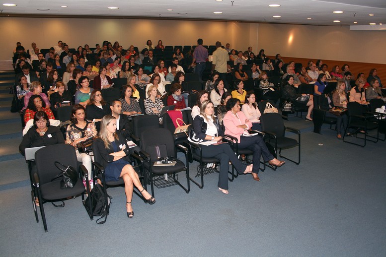 Diretores de Biblioteca participam dos painéis no auditório da Capes (Foto: Edson Morais - CCS/Capes)