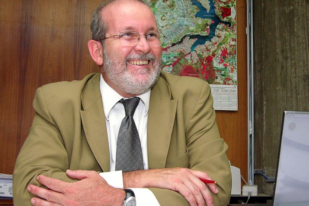 Professor Márcio Martins Pimentel