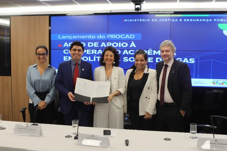 Imagem: CAPES e Senad selecionarão projetos que analisem a política sobre drogas do Brasil (Teodoro Gomes - CGCOM/CAPES)