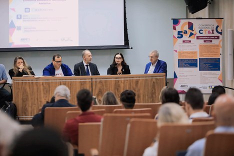 Imagem: A Conferência ocorreu no MCTI (Naiara Demarco - CGCOM/CAPES)