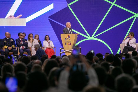 Imagem: CAPES prestigia abertura da Conferência Nacional de CTI (Rodrigo Cabral - ASCOM/MCTI)