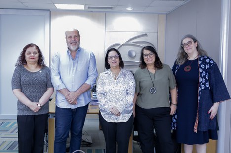 Imagem: CAPES recebe diretor interino da Casa do Brasil na França  (Ester Cruz - CGCOM/CAPES)