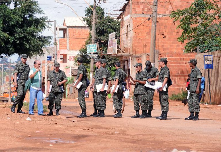 exercito_contra_aedes.jpg