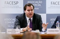 Rodrigo Maia pede "menos discurso e mais objetividade" na aprovação do ajuste fiscal