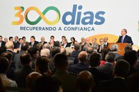 300 dias de governo marcam retomada da confiança no País