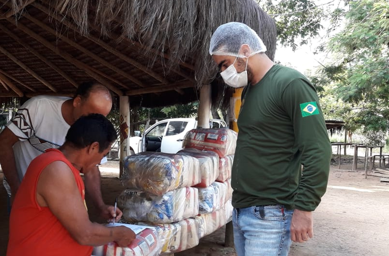 35 mil cestas de alimentos entregues para povos indígenas brasileiros