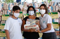 Governo Federal faz entrega de cestas básicas à população no interior de São Paulo