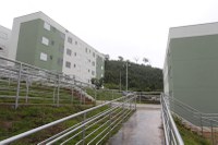 Governo Federal entrega 400 apartamentos a famílias de baixa renda de Minas Gerais