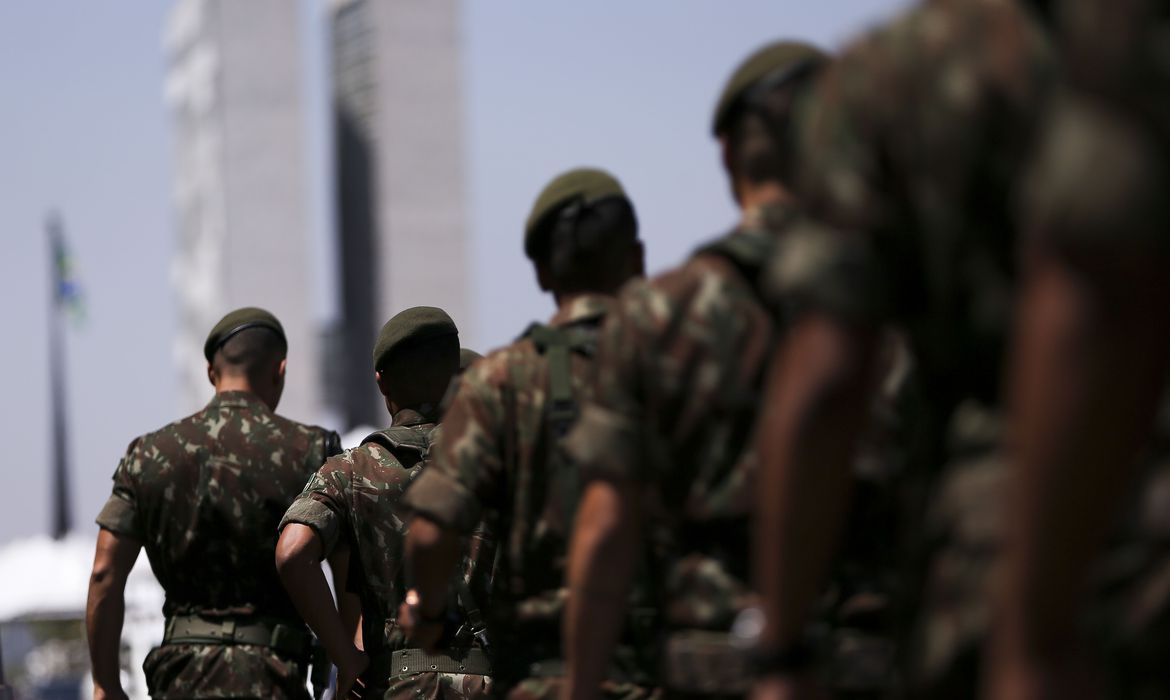 Alistamento militar obrigatório deve ser feito até 30 de junho