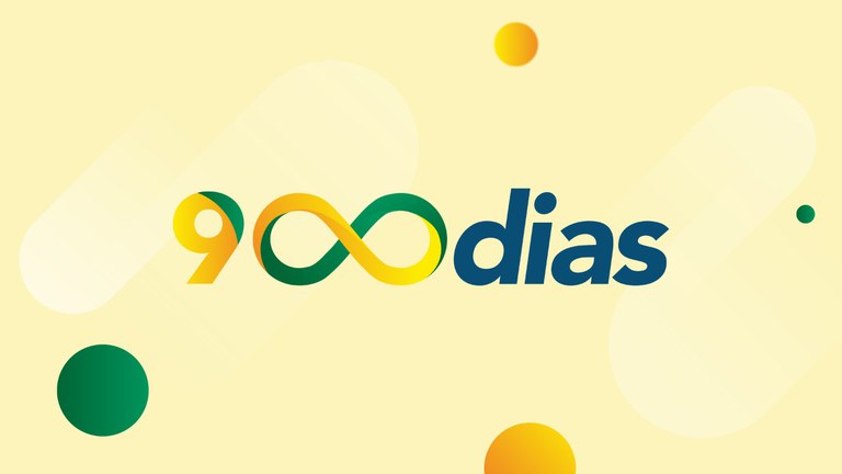 900 dias de Governo