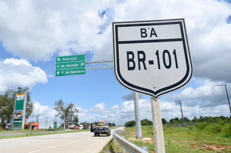 Governo Federal entrega trecho duplicado da BR-101