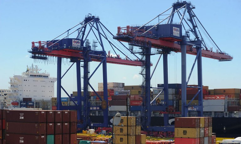 Balança comercial de julho: corrente de comércio alcança US$ 54,465 bilhões