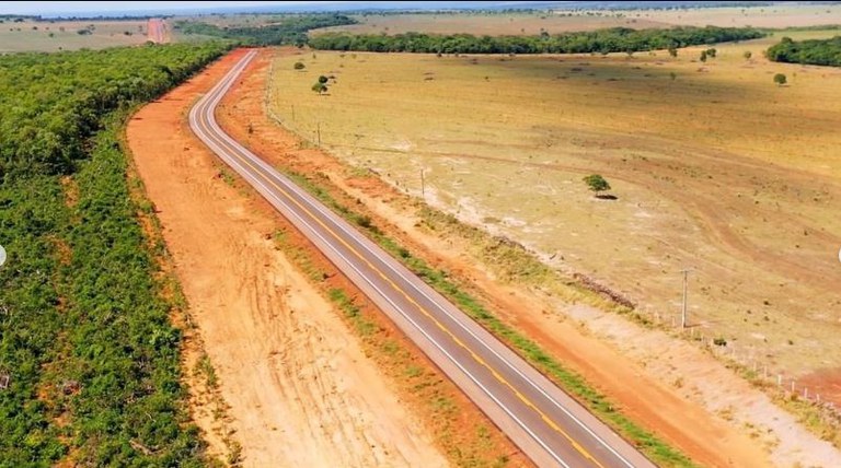 Serviço de pavimentação é concluído em 52,5 quilômetros da BR-419/MS