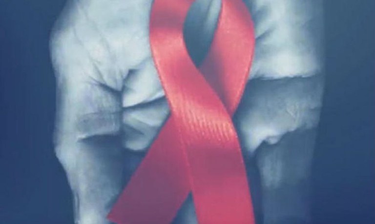 Dia Mundial de Luta contra a Aids: campanha dirigida principalmente aos jovens