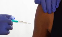 Primeiro lote de doses de vacinas bivalentes contra a Covid-19 chega ao Brasil