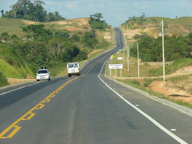 Concluída obra que impedirá alagamentos na BR-364/RO