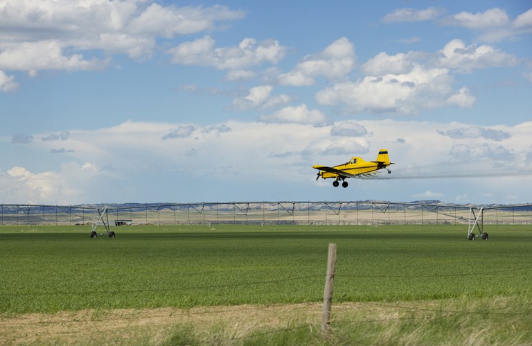 Aviação agrícola passa a integrar os programas de combate a incêndios florestais