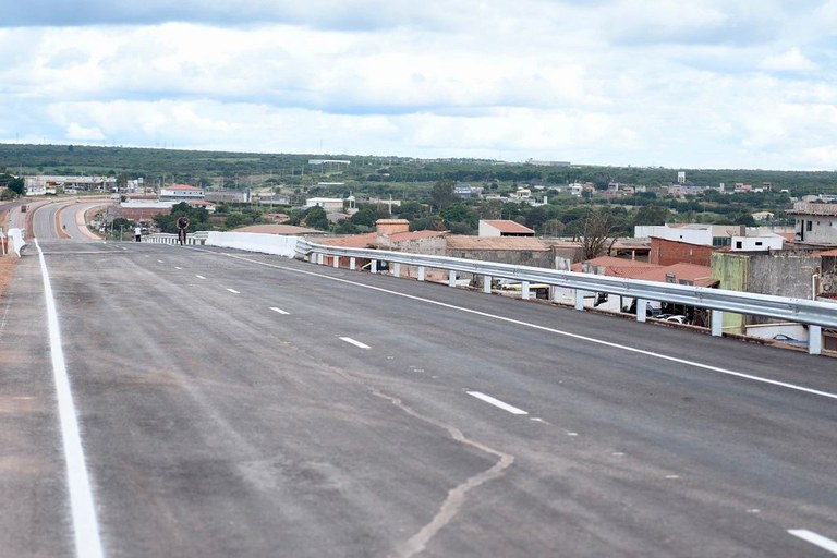 Tianguá no Ceará recebe nova travessia urbana