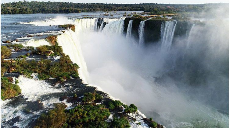 Parque Nacional do Iguaçu é leiloado e receberá mais de R$ 3,5 bilhões em investimentos