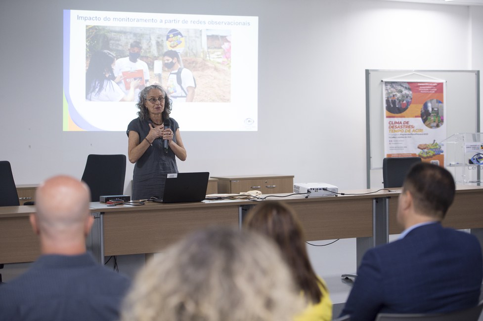 Apresentação do Programa Cemaden Educação pela coordenadora Rachel Trajber 