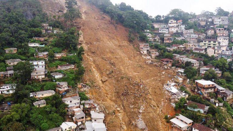 Deslizamentos Brazil-landslide-768x432.jpg