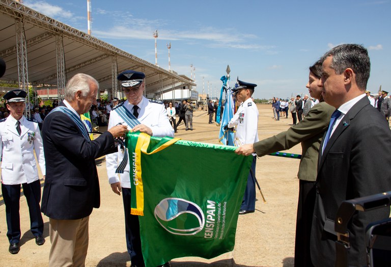 Censipam recebe Medalha da Ordem do Mérito Aeronáutico em cerimônia na Base Aérea de Brasília