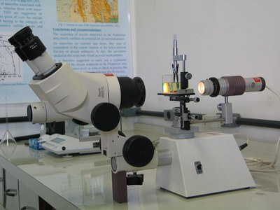 microscopio-gemologico-de-imersao.jpg