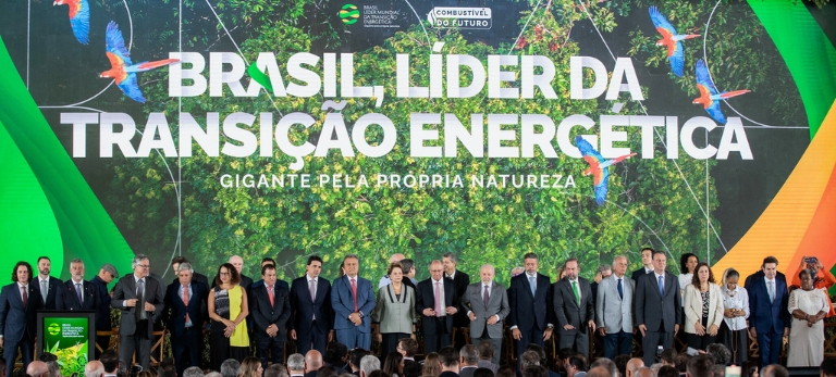 Nova legislação, que destina R$ 260 bilhões em investimento, visa fortalecer a mobilidade sustentável e a economia de baixo carbono; MCTI tem participação efetiva desde o início do programa