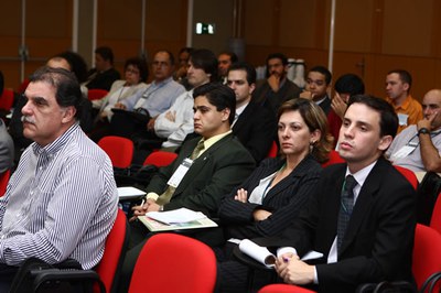 seminario-lobby-12-11-foto12.jpg