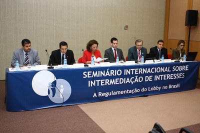 seminario-lobby-12-11-foto5.jpg