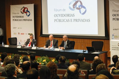 Fórum de Ouvidorias Públicas e Privadas