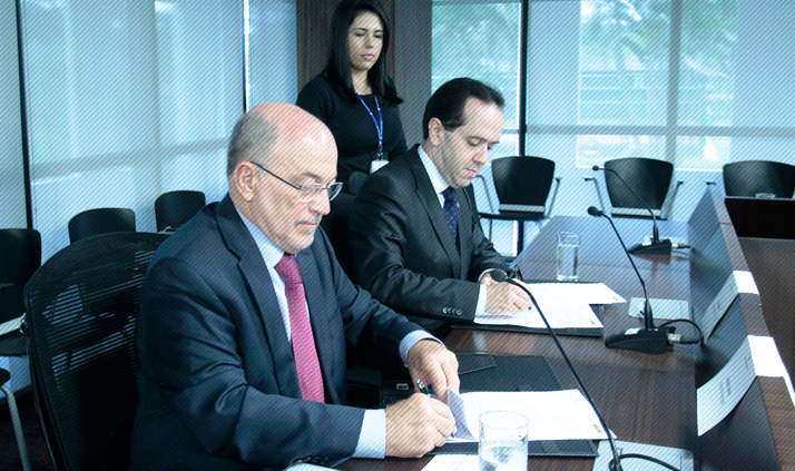 CGU e TCU firmam acordo de cooperação