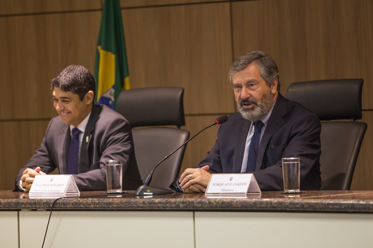 Ministério da Transparência unifica entendimento sobre destituição de cargo em comissão 