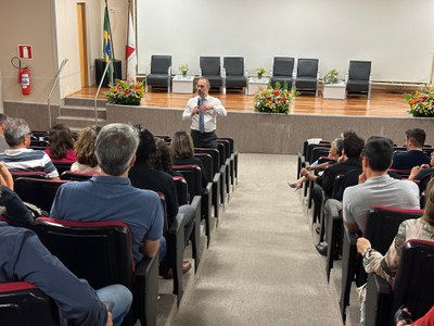 Ministro da CGU, Vinícius de Carvalho, se reuniu com os servidores e colaboradores da Regional para conhecer melhor o trabalho que vem sendo feito pela Unidade, além de esclarecer dúvidas e ouvir sugestões