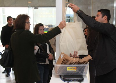 Porto Alegre - Entrega dos Materiais