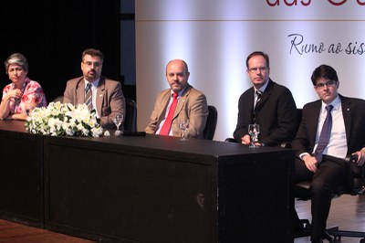 Porto Alegre - Mesa de Debates