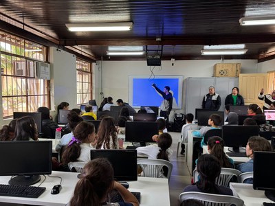 ESCOLA ESTADUAL VALE DO MUCURI - MG