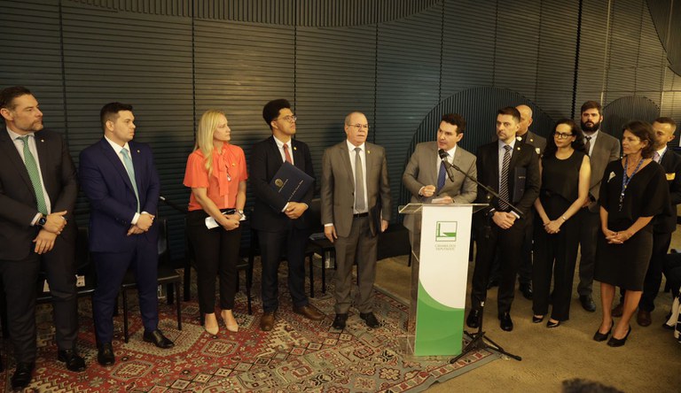 Autoridades do Ministérios das Cidades recebem Prêmio Lúcio Costa de Mobilidade, Saneamento e Habitação