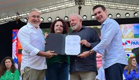 Com Lula, ministro das Cidades comemora o anúncio oficial de Belém como sede da COP-30 em 2025