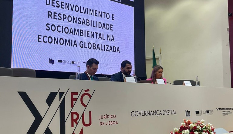 Ministro debate responsabilidade socioambiental no XI Fórum Jurídico de Lisboa