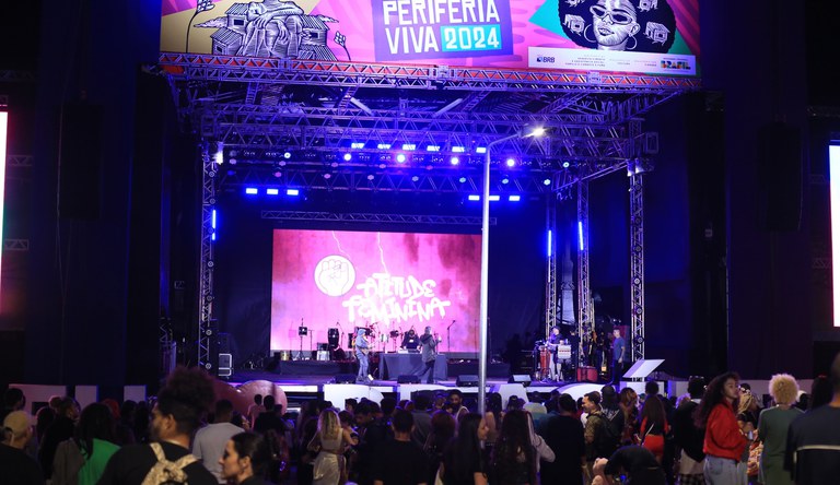 Na foto o palco do festival