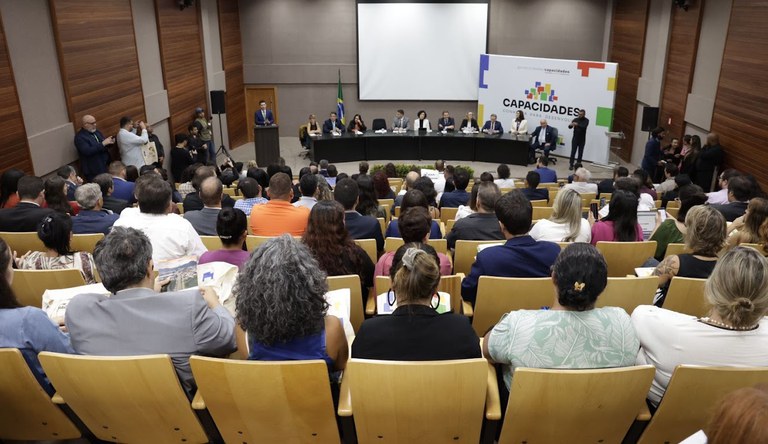 Capacidades celebra um ano de relançamento com cerca de 45 mil inscrições e 15 mil certificados emitidos